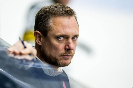 Västerås tränare Karl Helmersson