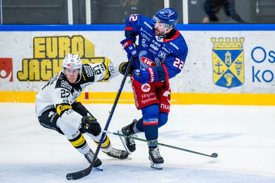 Västerås Carl Jakobsson och Oskarshamns Erik Reed Bradford