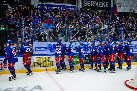Oskarshamns spelare jublar