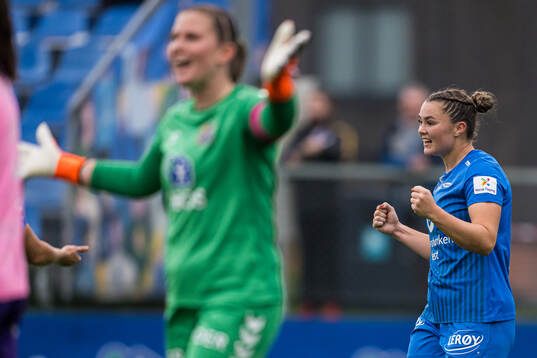 Anna Nerland Aahjem of Brann celebrates