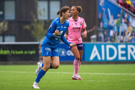 Rakel Engesvik of Brann celebrates