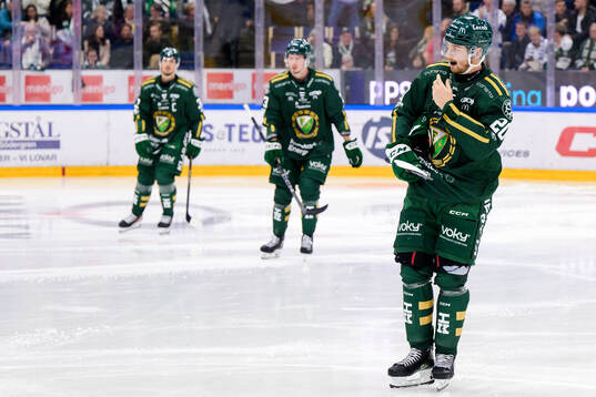 Färjestads Marcus Westfält deppar