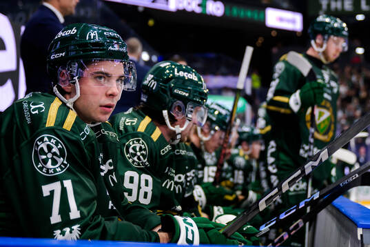 Färjestads Viktor Lodin deppar