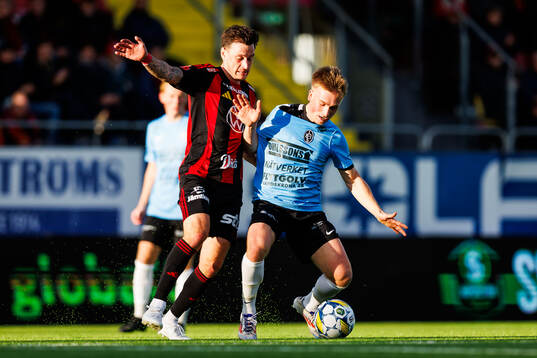 Östersunds Jamie Ryan Hopcutt och Landskronas Constantino