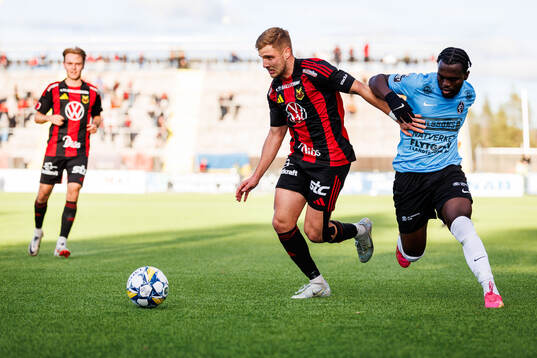 Östersunds Mykola Musolitin och Landskronas Kofi Asare