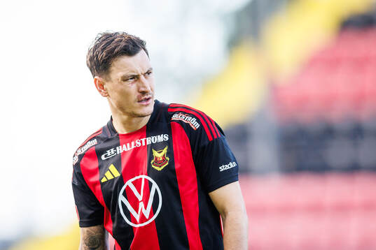 Östersunds Jamie Ryan Hopcutt och