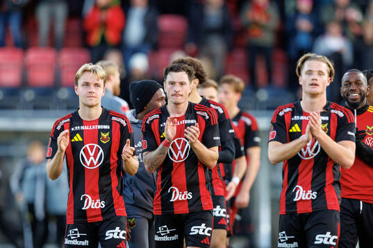 Östersunds Simon Marklund  och Jamie Ryan Hopcutt