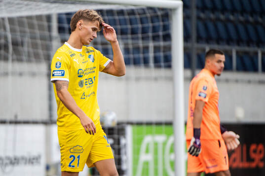 IK Oddevolds Alexander Almqvist deppar