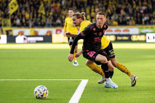 Elfsborgs Niklas Hult och Häckens Julius Lindberg
