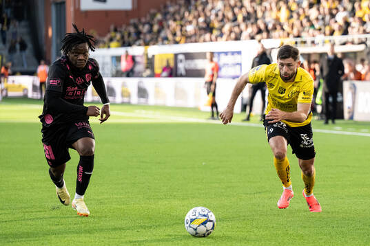 Häckens Jeremy Agbonifo och Elfsborgs Arber Zeneli
