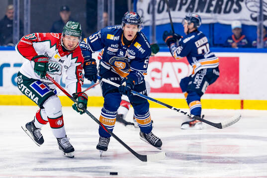 Frölundas Nicklas Lasu och Växjös Emil Sylvegård