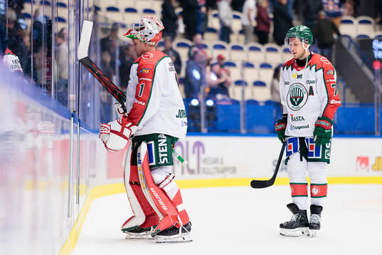 Frölundas målvakt Lars Johansson och Frölundas Henrik