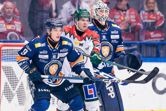 Växjös Victor Stjernborg och Frölundas Arttu Ruotsalainen