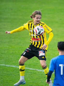 IFK Hässleholms Gustaf Winroth i matchen i division 2