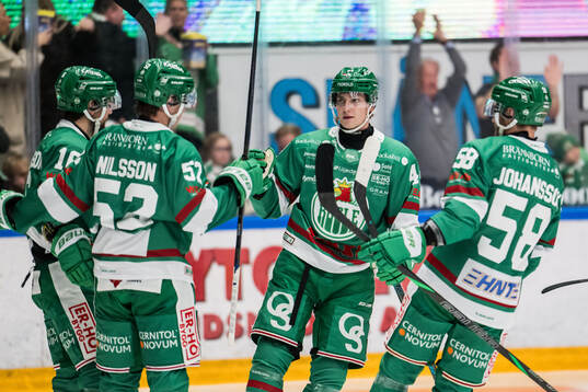 Rögles Jacob Peterson jublar