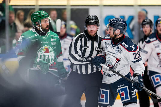 Rögles Michael Kapla och Linköpings Robin Kovacs