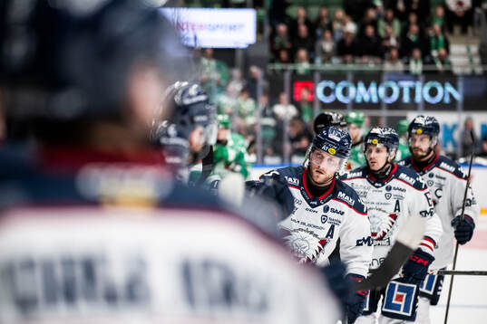 Linköpings Linus Hultström jublar
