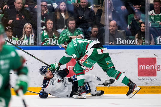 Linköpings Lance Bouma och Rögles Dennis Everberg