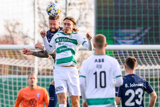 Malmö FFs Pontus Jansson och Västerås Gustav Granath