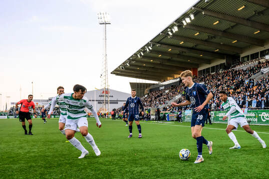Västerås Alexander Thongla-Iad Warneryd och Malmö FFs