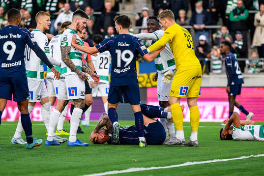 Malmö FFs Pontus Jansson och Colin Rösler och Västerås