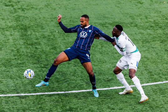Malmö FFs Isaac Kiese Thelin och Västerås Frederic