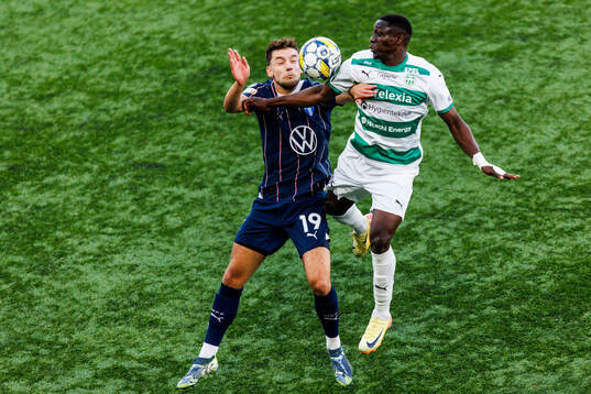 Malmö FFs Colin Rösler och Västerås Ibrahim Yalatif