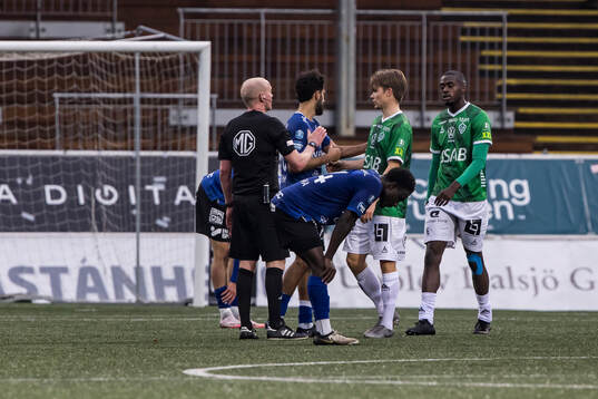 Trelleborgs Samuel Asoma deppar