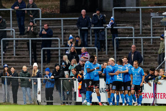 Halmstads spelare jublar