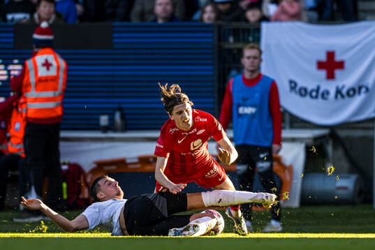 Tomas Nemcik of Rosenborg and Ulrik Mathisen of Brann