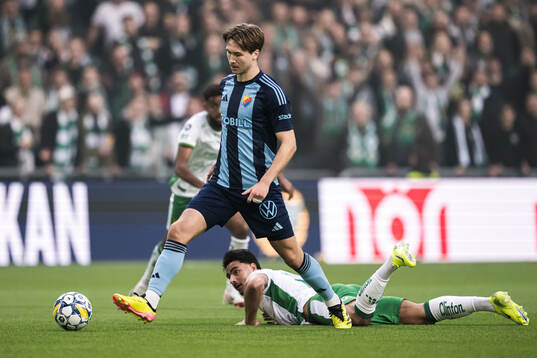 Djurgårdens Magnus Eriksson och Hammarbys Jusef Erabi