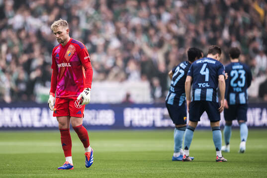 Djurgårdens målvakt Jacob Rinne deppar