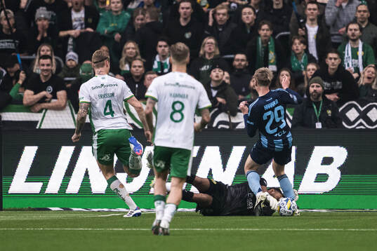 Hammarbys Warner Hahn och Djurgårdens Santeri Haarala