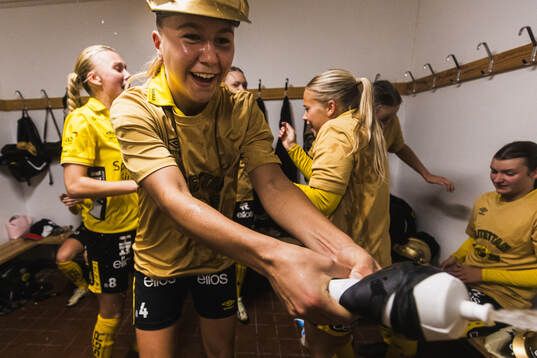 Elfsborgs Alice Broman jublar