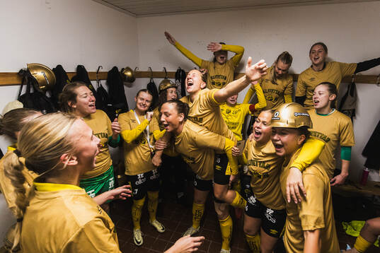 Elfsborgs spelare jublar