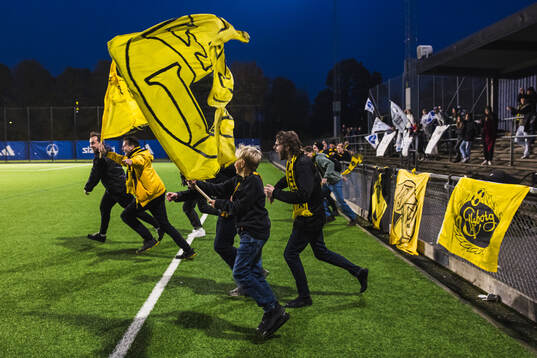 Elfsborgs supportrar jublar