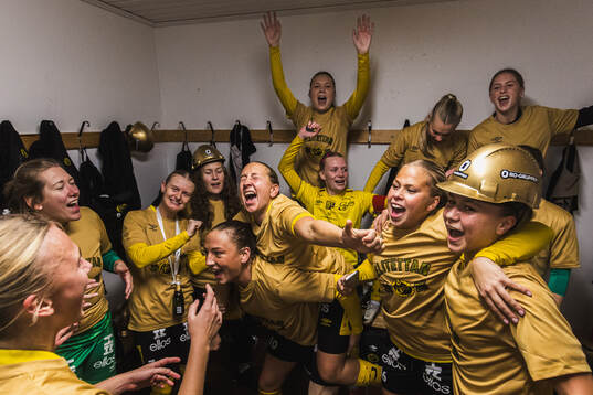 Elfsborgs spelare jublar