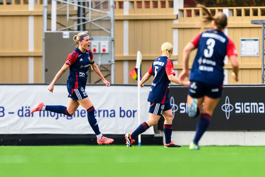 Rosengårds Olivia Schough jublar
