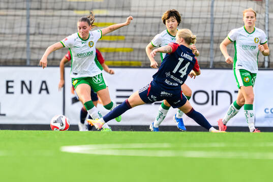 Hammarbys Smilla Vallotto och Rosengårds Emilia Larsson
