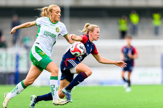 Hammarbys Smilla Holmberg och Rosengårds Jessica Wik