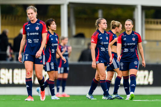 Rosengårds Rebecca Knaak och Emma Jansson deppar