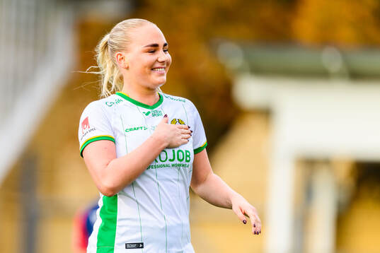Hammarbys Cathinka Tandberg jublar