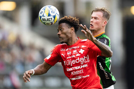 Värnamos Samuel Kotto och GAIS Alexander Ahl Holmström