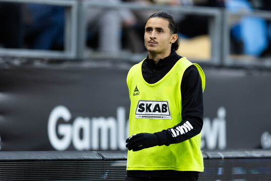 GAIS Amin Boudri värmer upp