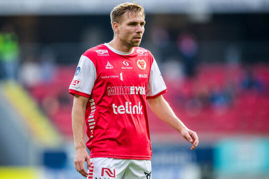 Kalmars Jonathan Ring deppar