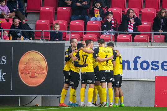 Mjällbys Jacob Bergström jublar