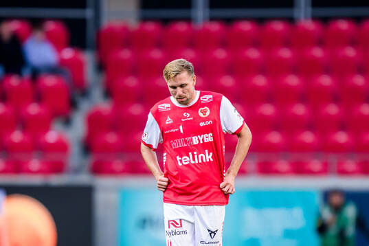 Kalmars Jonathan Ring deppar