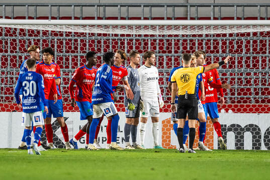 GIF Sundsvalls målvakt Jonas Olsson och Helsingborgs