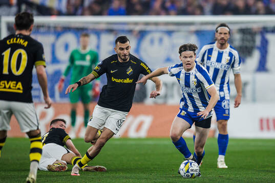 AIKs Ioannis Pittas och IFK Göteborgs Kolbeinn Thordarson