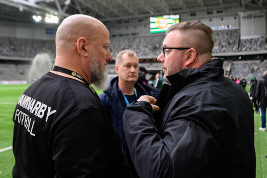 Hammarbys säkerhetsansvarige Håkan Leydner och Johan
